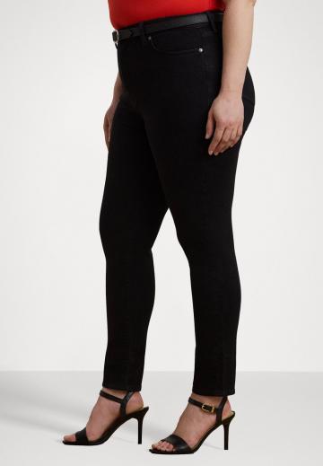 Узкие джинсы