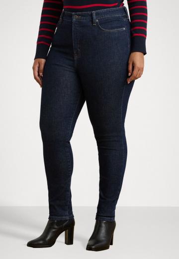 Узкие джинсы