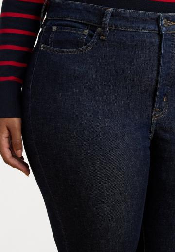 Узкие джинсы