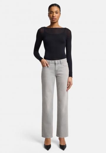 Свободные джинсы