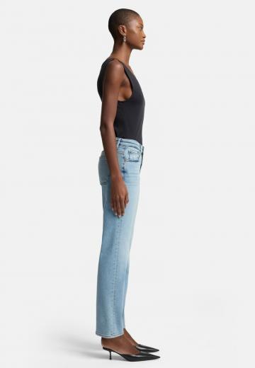 Прямые джинсы