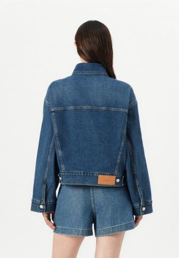 Джинсовая куртка