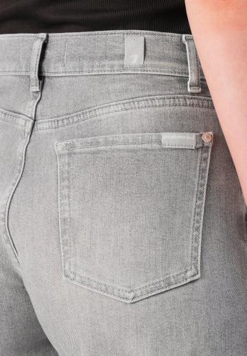 Свободные джинсы