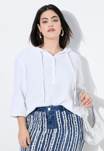 Пуловер с капюшоном