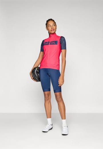 Спортивная майка