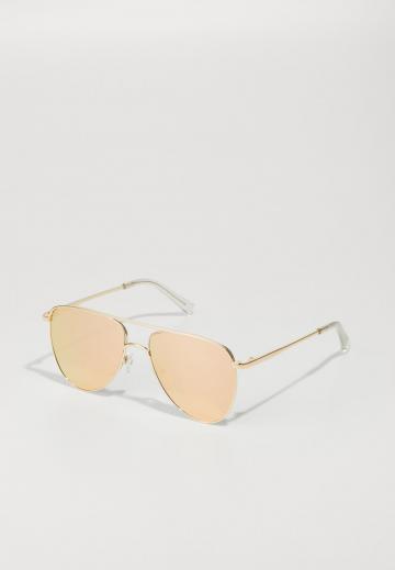 Солнечные очки