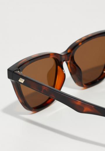 Солнечные очки