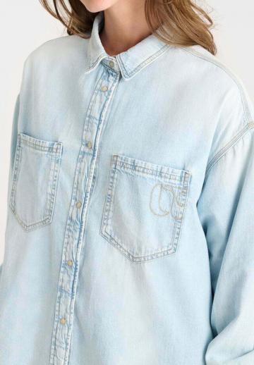 Джинсовая блузка