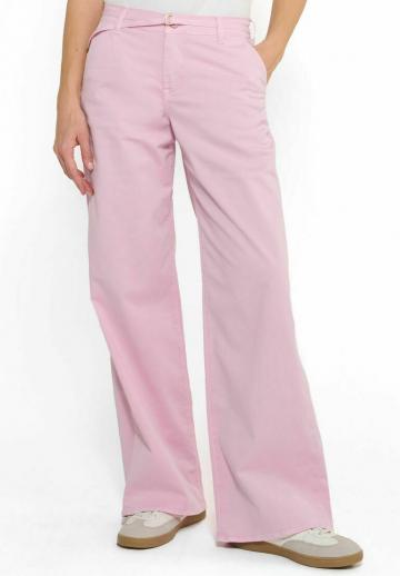 Свободные джинсы