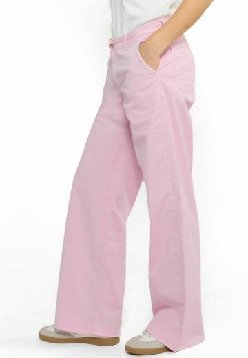 Свободные джинсы