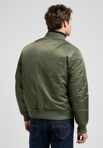 Куртка бомбер