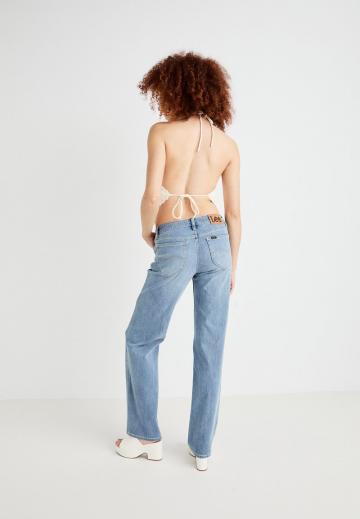 Прямые джинсы