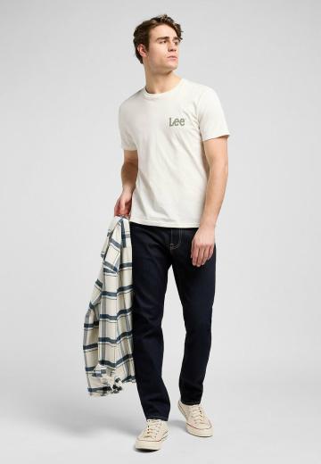 Узкие джинсы