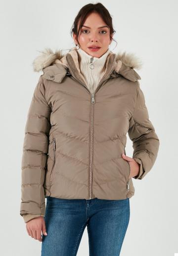 Зимняя куртка