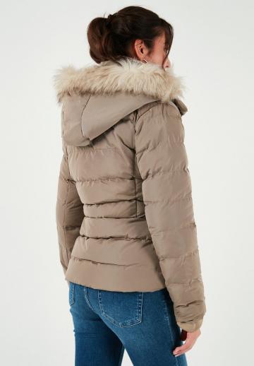 Зимняя куртка