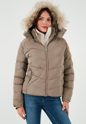 Зимняя куртка