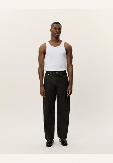 Свободные джинсы