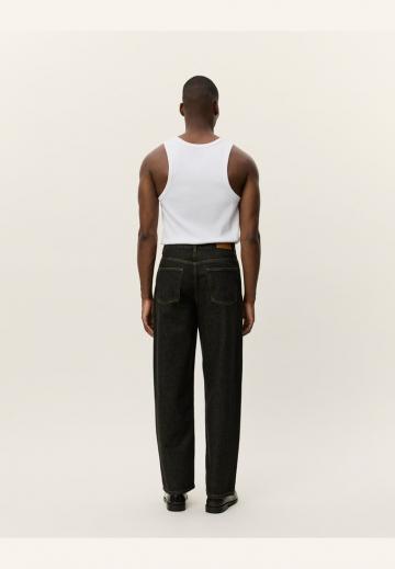 Свободные джинсы