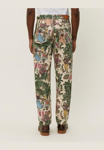 Прямые джинсы