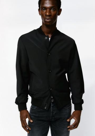 Куртка бомбер