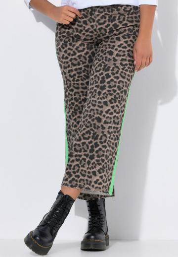 Короткие джинсы