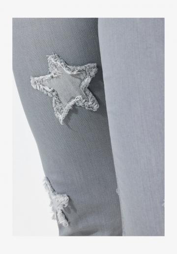 Короткие джинсы