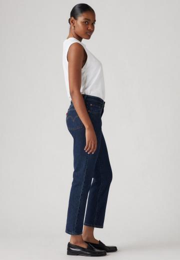 Короткие джинсы