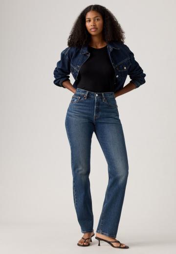 Прямые джинсы