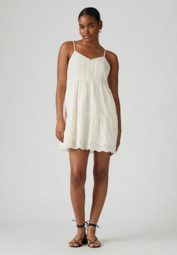 Короткое платье