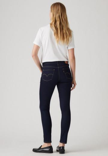 Узкие джинсы
