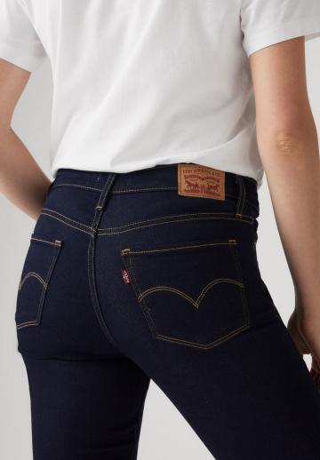 Узкие джинсы