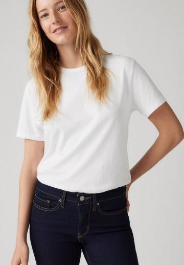 Узкие джинсы