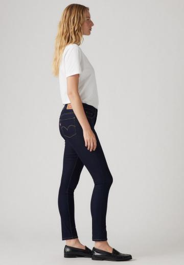 Узкие джинсы