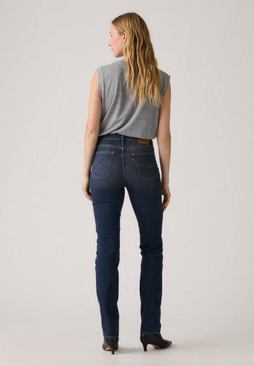 Прямые джинсы