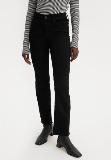 Прямые джинсы