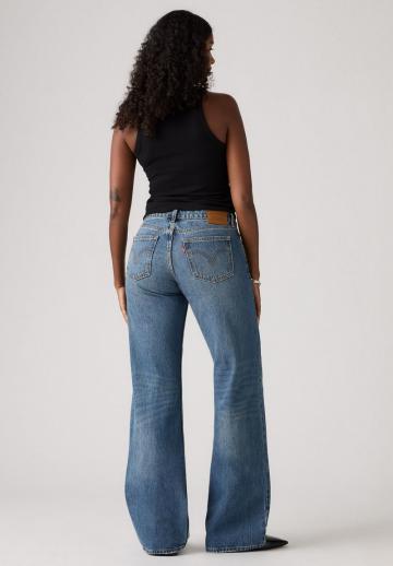 Клешеные джинсы