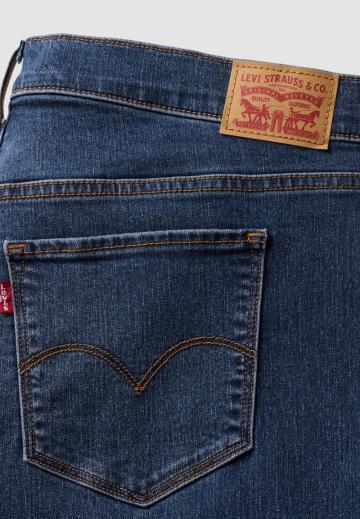 Узкие джинсы