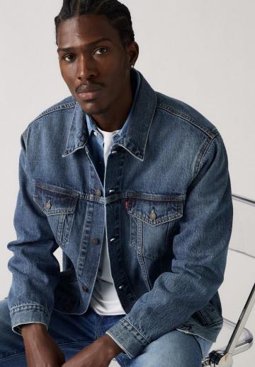 Джинсовая куртка