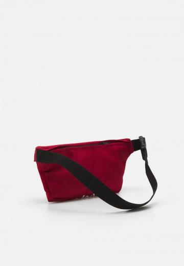 Сумка на пояс