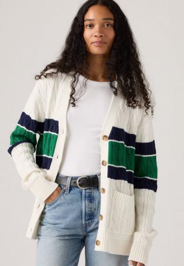 Вязаная кофта