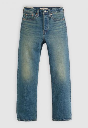 Короткие джинсы