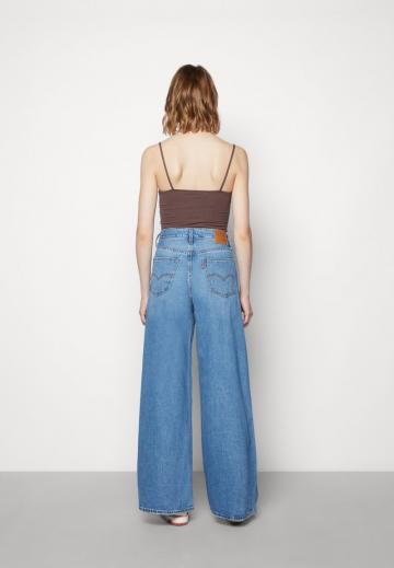 Широкие брюки