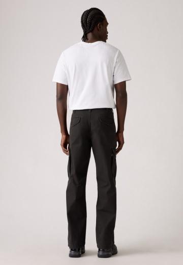 Брюки с накладными карманами