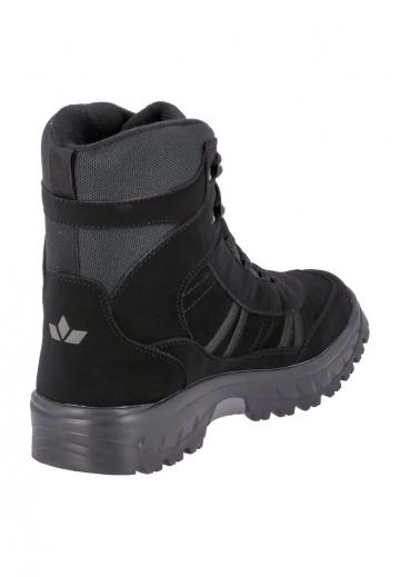 Походные ботинки