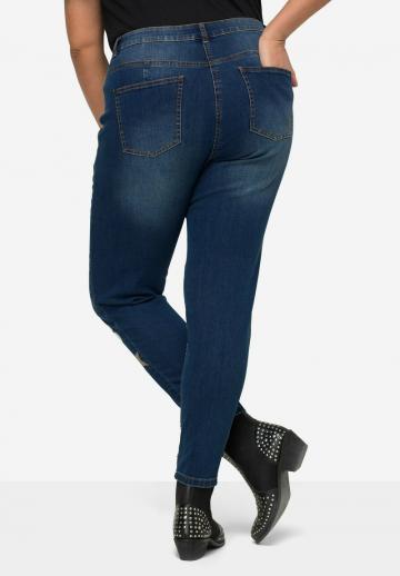 Короткие джинсы