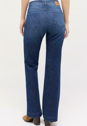 Клешеные брюки