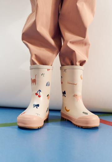 Резиновые сапоги