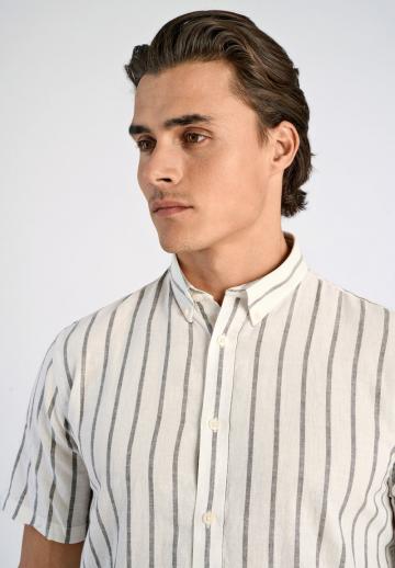 Рубашка с коротким рукавом