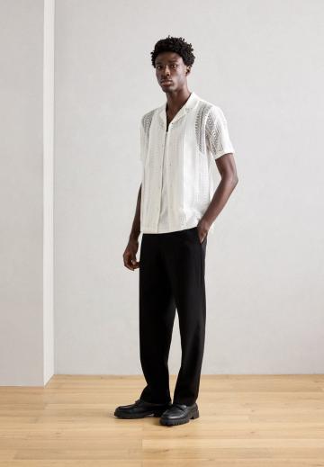 Рубашка с коротким рукавом