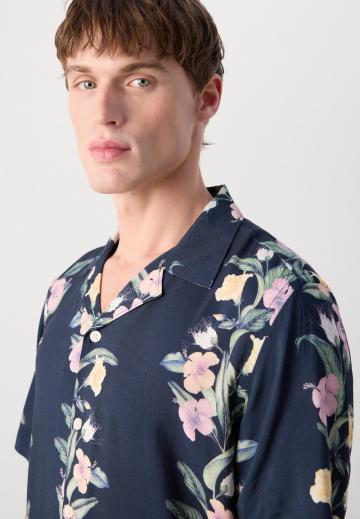 Рубашка с коротким рукавом